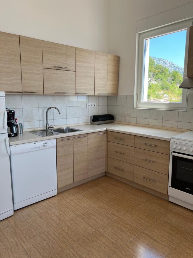 Apartments Angela Cesarica Eksteriør bilde